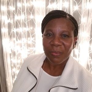 Meet your Posher, Maxine